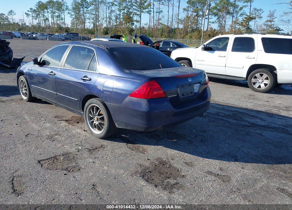 2006 HONDA ACCORD 2.4 SE VIN: 1HGCM56346A108352
