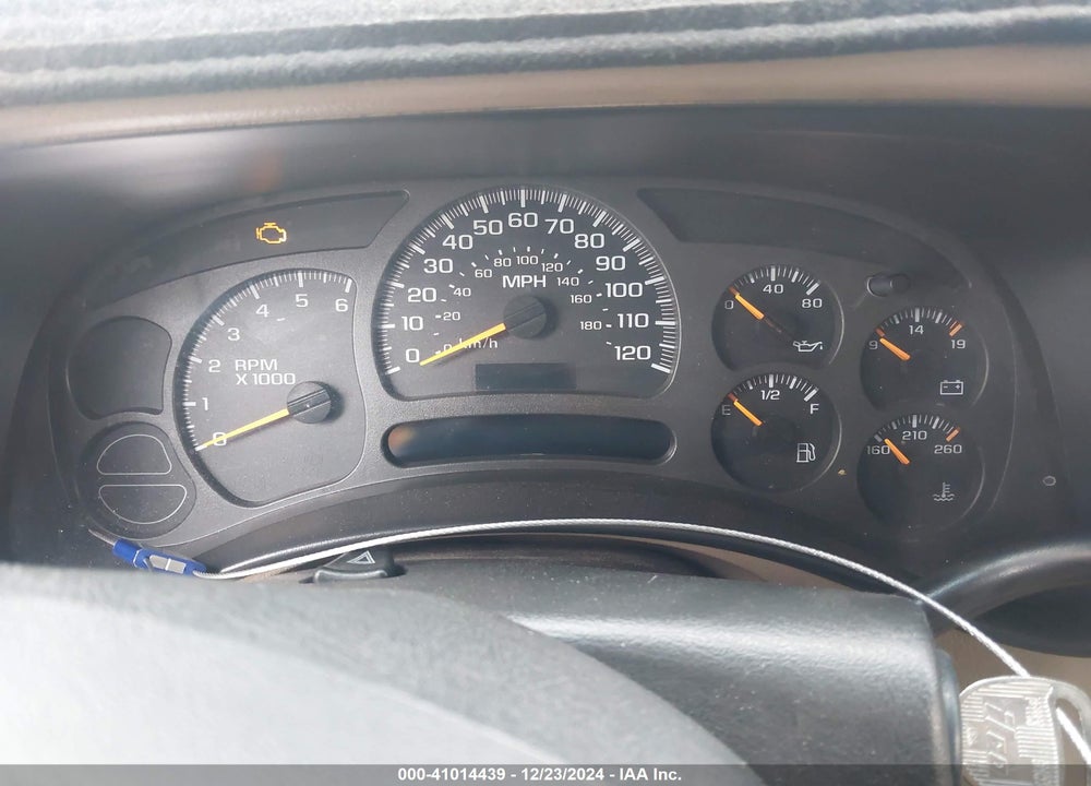 2004 CHEVROLET TAHOE LS VIN: 1GNEC13Z34R255487