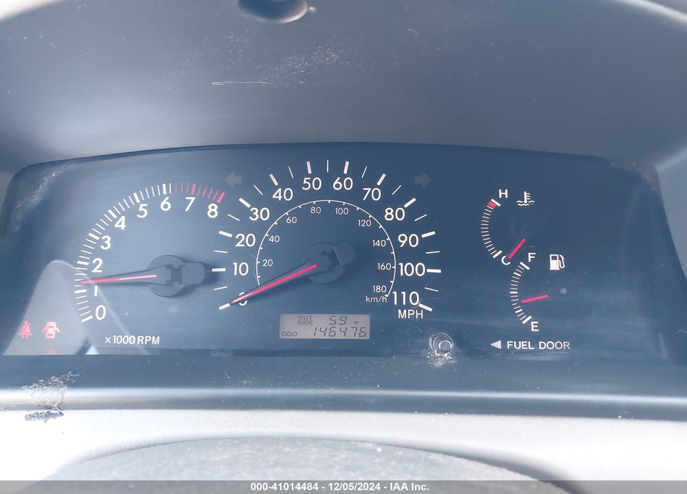 2005 TOYOTA COROLLA LE VIN: 1NXBR32E25Z545251