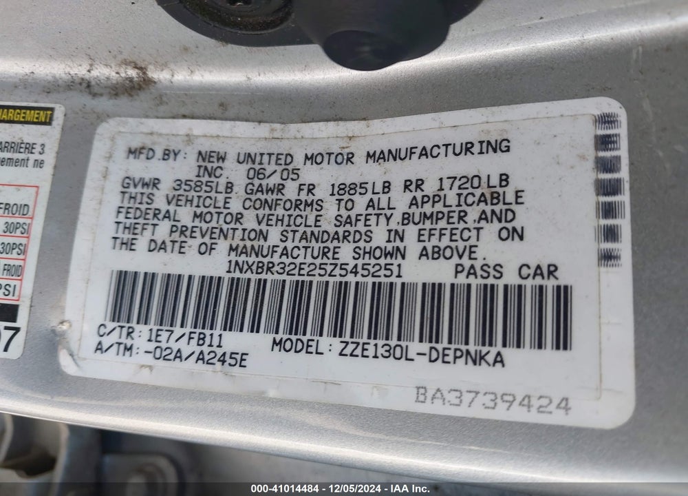 2005 TOYOTA COROLLA LE VIN: 1NXBR32E25Z545251