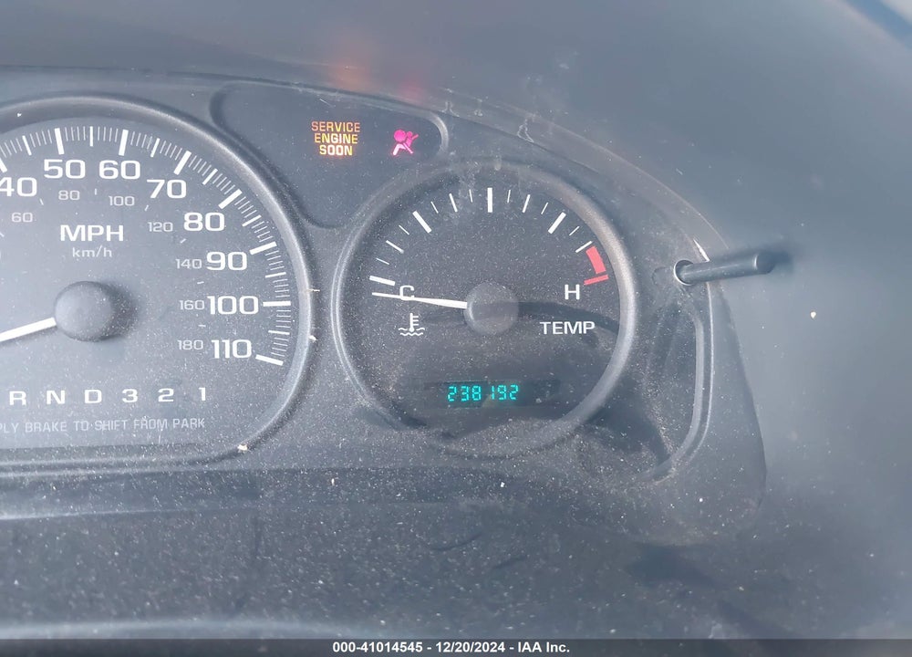 2004 CHEVROLET VENTURE LS VIN: 1GNDX03E74D124289