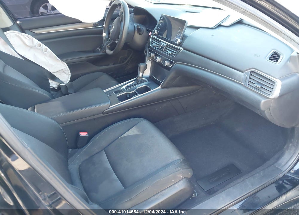 2019 HONDA ACCORD LX VIN: 1HGCV1F18KA055203