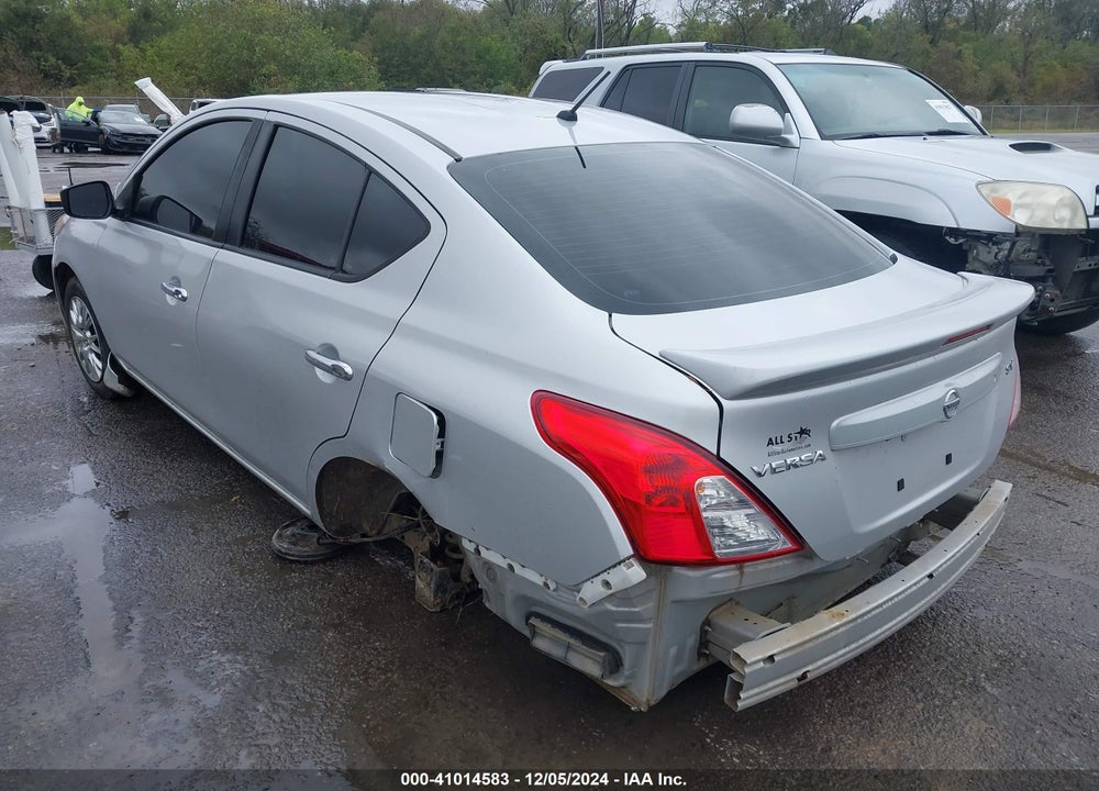 2019 NISSAN VERSA VIN: 3N1CN7AP8KL810052