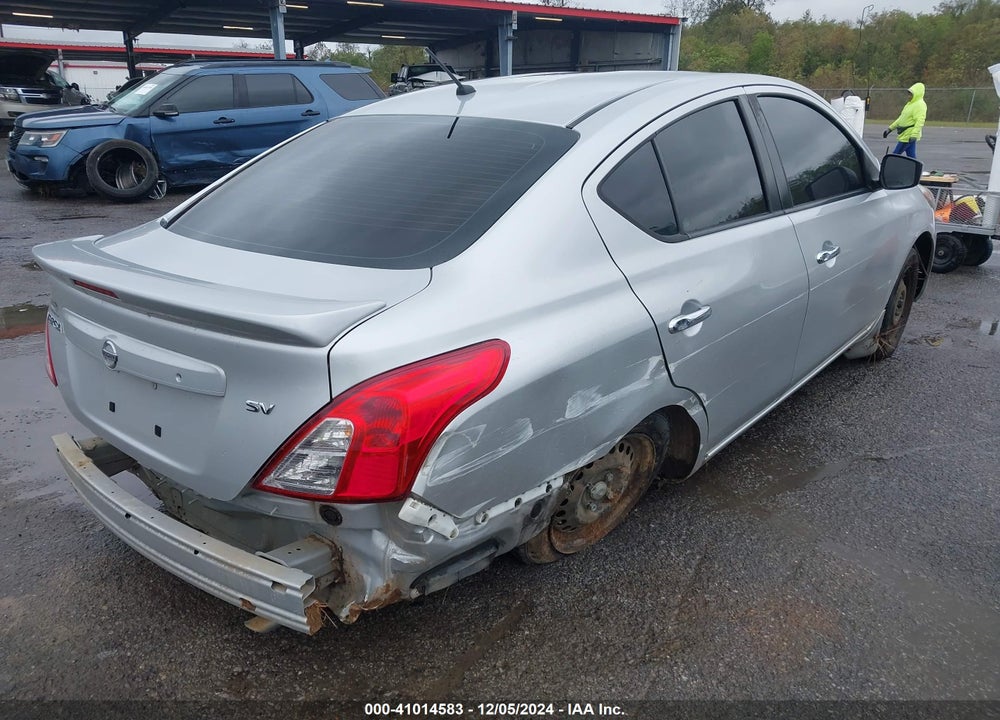 2019 NISSAN VERSA VIN: 3N1CN7AP8KL810052