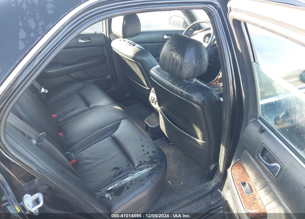 1998 ACURA RL 3.5 VIN: JH4KA9655WC008551