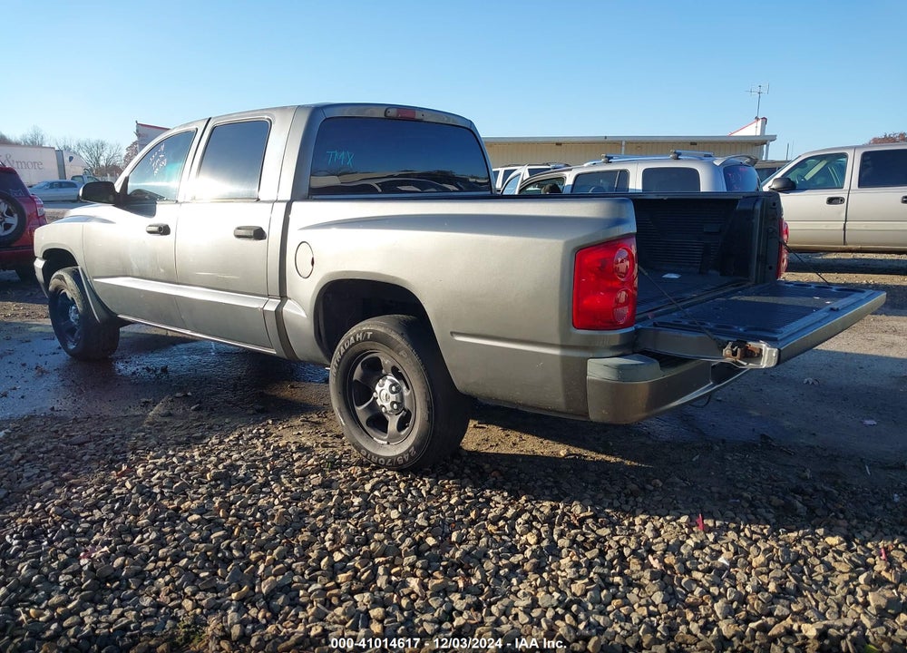2005 DODGE DAKOTA ST VIN: 1D7HE28K45S330411