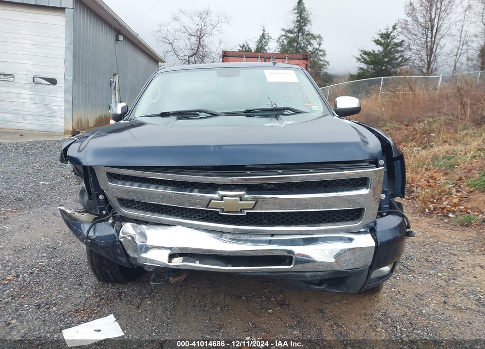 2011 CHEVROLET SILVERADO 1500 LT VIN: 1GCPKSE33BF206503