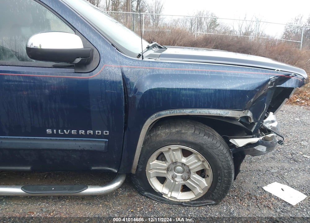 2011 CHEVROLET SILVERADO 1500 LT VIN: 1GCPKSE33BF206503