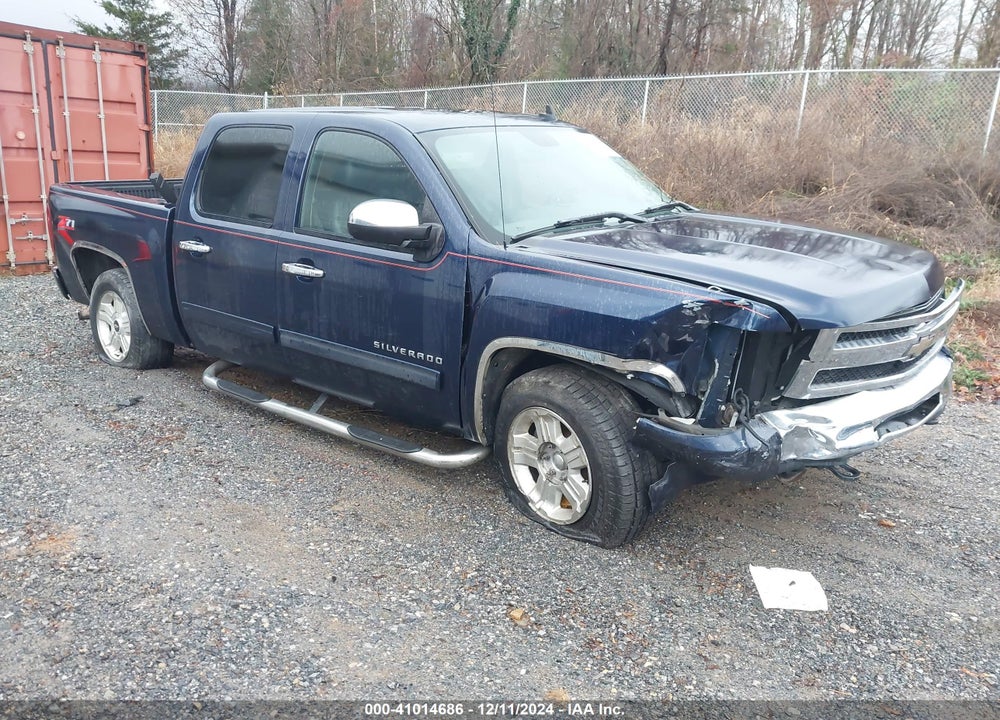 2011 CHEVROLET SILVERADO 1500 LT VIN: 1GCPKSE33BF206503
