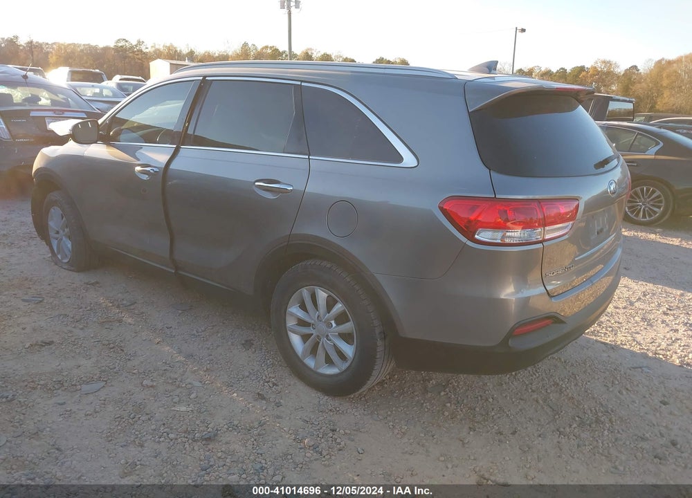 2016 KIA SORENTO 2.4L LX VIN: 5XYPG4A38GG170038