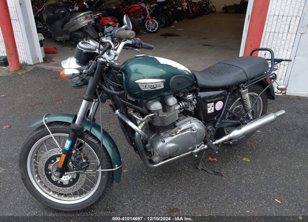 2006 TRIUMPH MOTORCYCLE BONNEVILLE VIN: SMT900HN06J262094