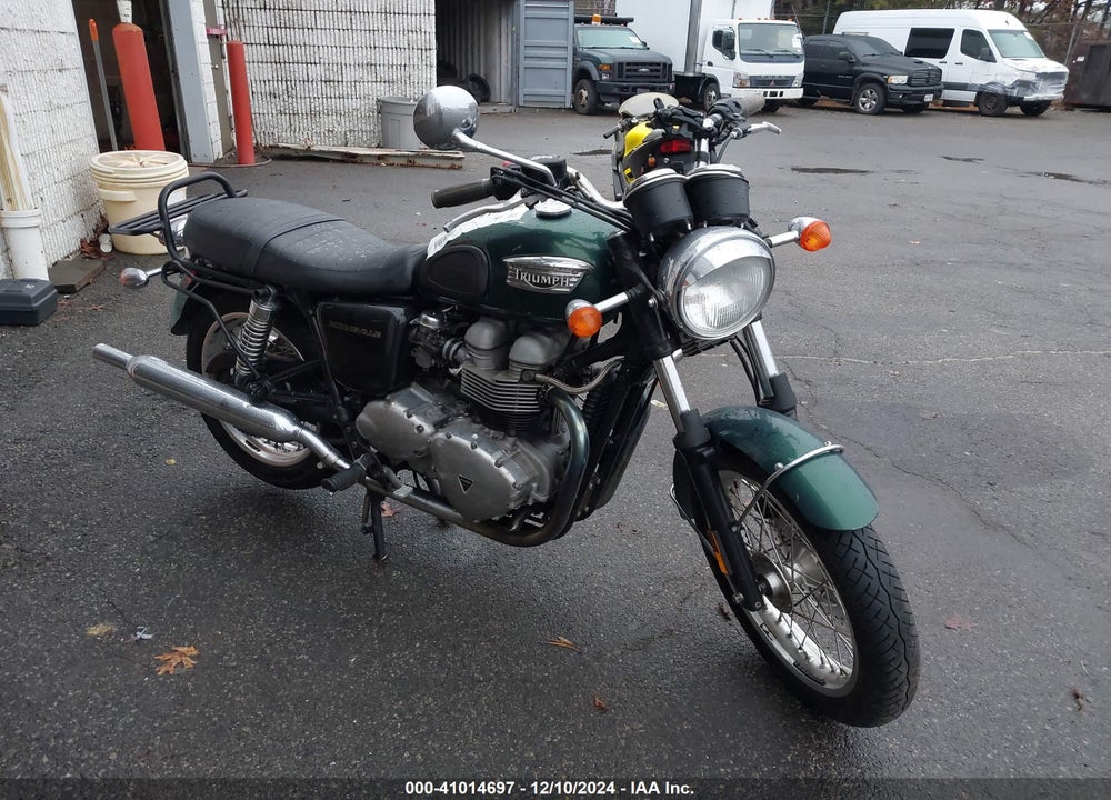 2006 TRIUMPH MOTORCYCLE BONNEVILLE VIN: SMT900HN06J262094