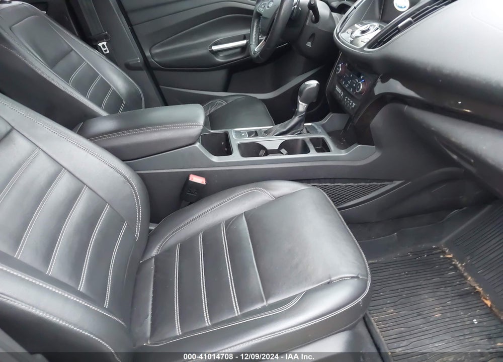 2017 FORD ESCAPE TITANIUM VIN: 1FMCU9J94HUB58814