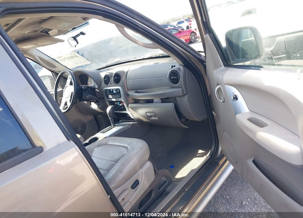 2004 JEEP LIBERTY RENEGADE VIN: 1J8GK38K34W273669