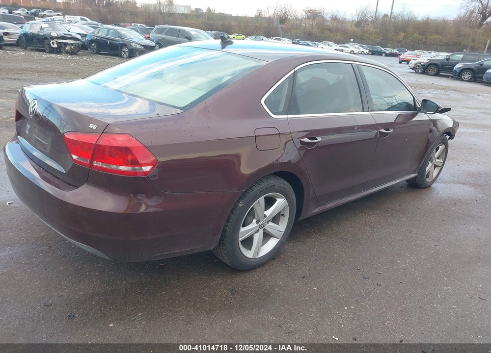 2012 VOLKSWAGEN PASSAT 2.5L SE VIN: 1VWBP7A32CC089415