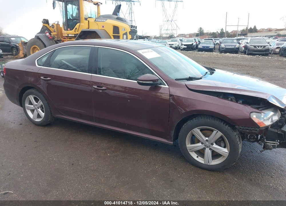2012 VOLKSWAGEN PASSAT 2.5L SE VIN: 1VWBP7A32CC089415