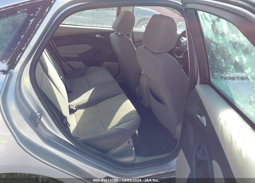 2014 FORD FOCUS SE VIN: 1FADP3F29EL244474
