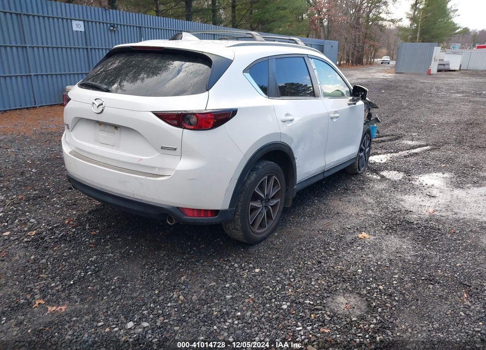 2018 MAZDA CX-5 TOURING VIN: JM3KFBCM2J0475353