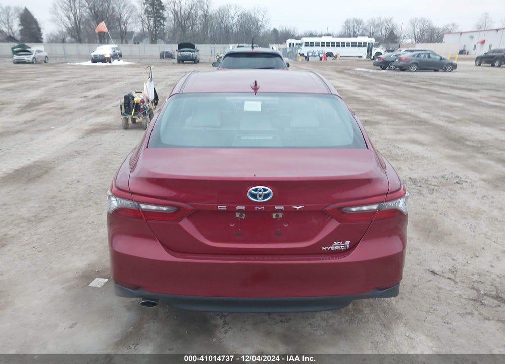 2022 TOYOTA CAMRY XLE HYBRID VIN: 4T1F31AK4NU588455