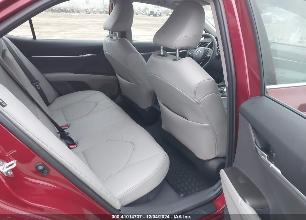 2022 TOYOTA CAMRY XLE HYBRID VIN: 4T1F31AK4NU588455