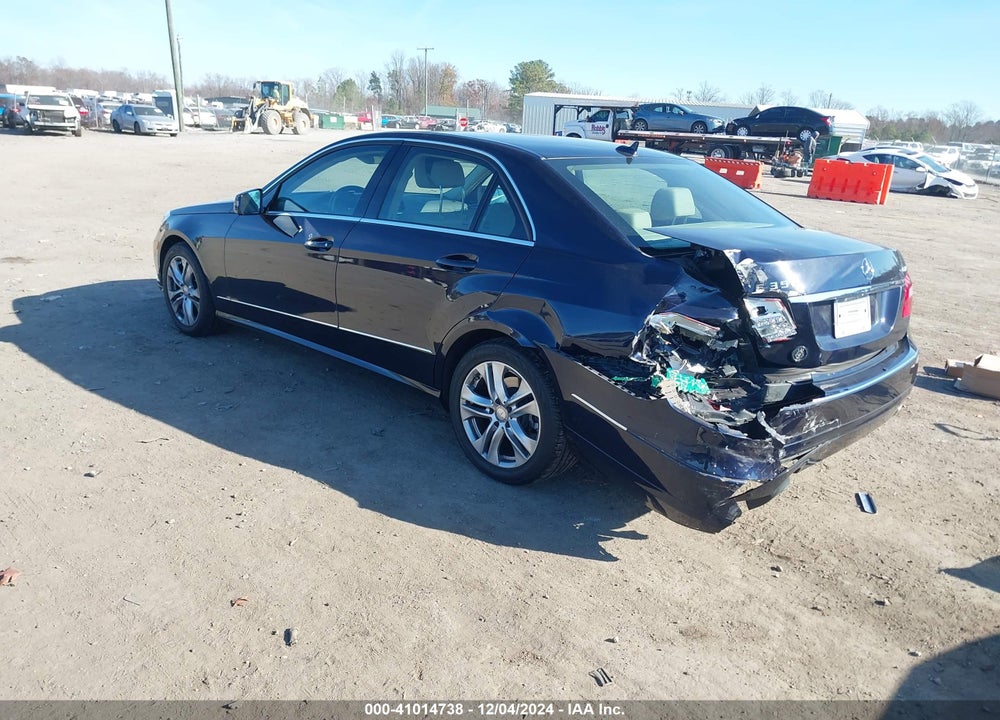 2010 MERCEDES-BENZ E 350 4MATIC VIN: WDDHF8HB3AA062192