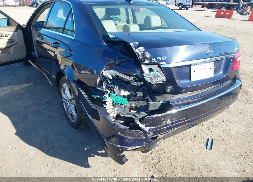 2010 MERCEDES-BENZ E 350 4MATIC VIN: WDDHF8HB3AA062192