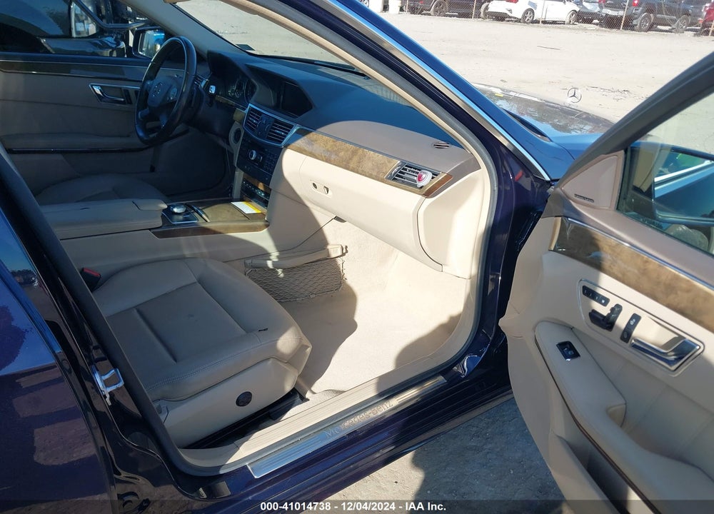 2010 MERCEDES-BENZ E 350 4MATIC VIN: WDDHF8HB3AA062192