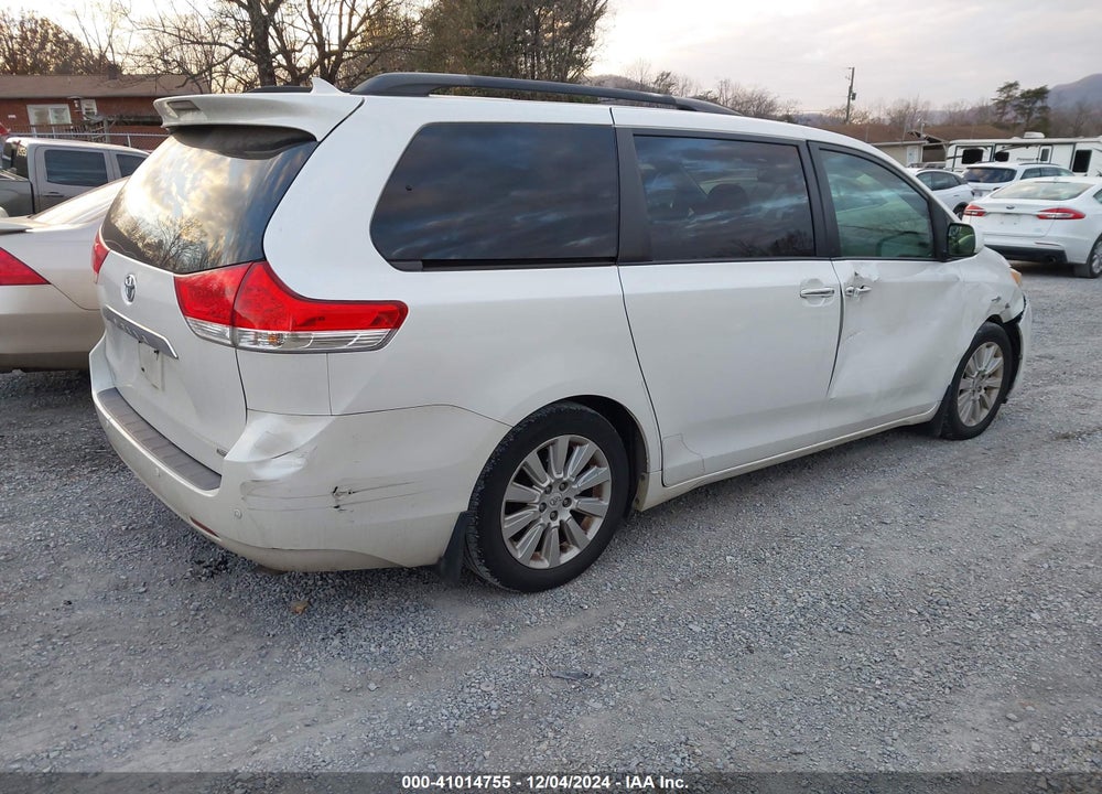 2012 TOYOTA SIENNA XLE LIMITED VIN: 5TDYK3DCXCS217124