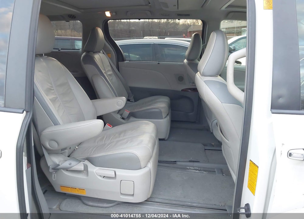 2012 TOYOTA SIENNA XLE LIMITED VIN: 5TDYK3DCXCS217124