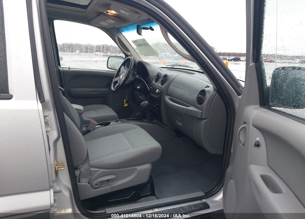 2005 JEEP LIBERTY SPORT VIN: 1J4GL48KX5W630870