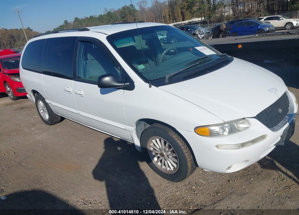 2000 CHRYSLER TOWN & COUNTRY LX VIN: 1C4GP44G9YB590823