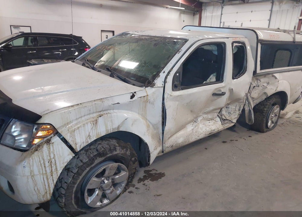 2013 NISSAN FRONTIER VIN: 1N6AD0CW5DN737449