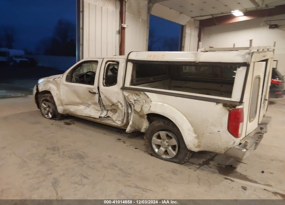 2013 NISSAN FRONTIER VIN: 1N6AD0CW5DN737449