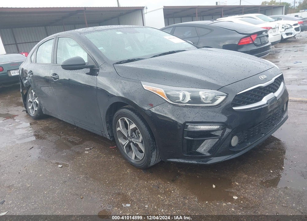 2019 KIA FORTE LXS VIN: 3KPF24AD2KE011072