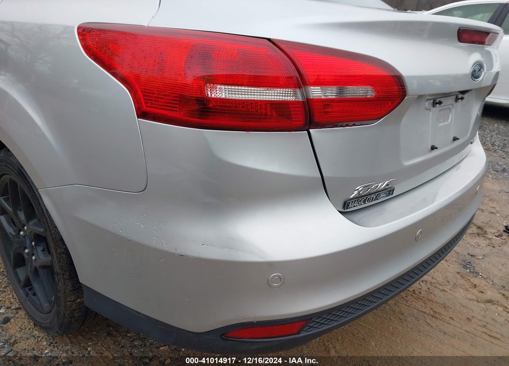 2016 FORD FOCUS SE VIN: 1FADP3F22GL354706