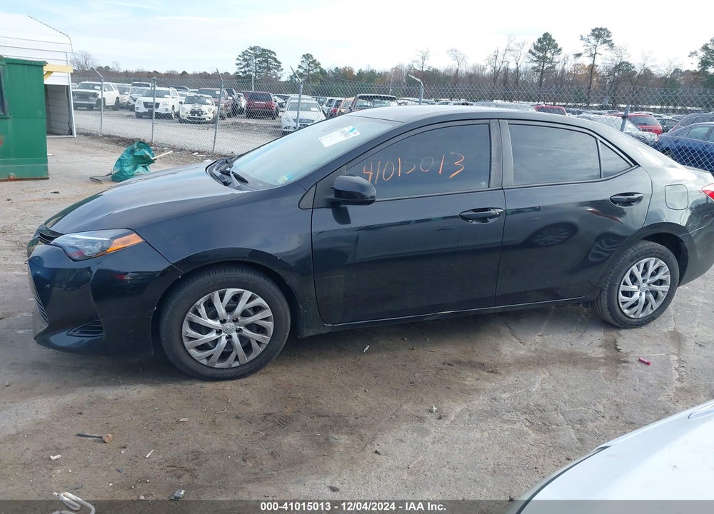 2017 TOYOTA COROLLA LE VIN: 5YFBURHE8HP689191