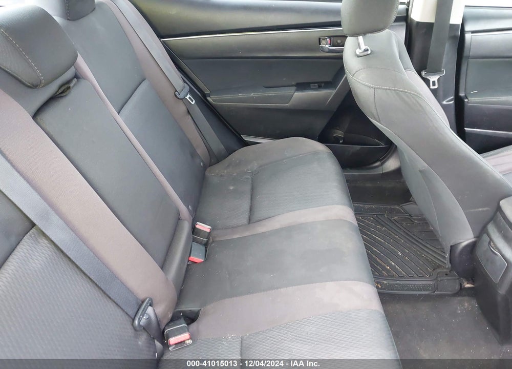 2017 TOYOTA COROLLA LE VIN: 5YFBURHE8HP689191