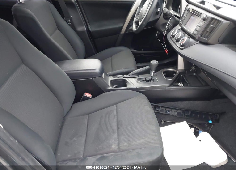 2016 TOYOTA RAV4 LE VIN: JTMBFREV7GJ091921