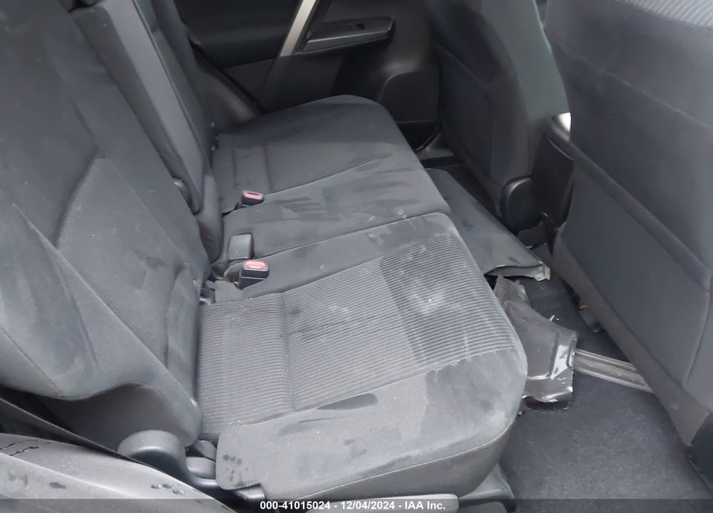 2016 TOYOTA RAV4 LE VIN: JTMBFREV7GJ091921