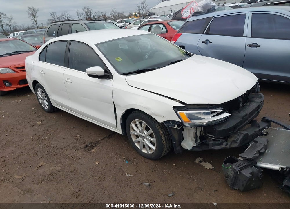 2013 VOLKSWAGEN JETTA 2.5L SE VIN: 3VWDX7AJ2DM288682