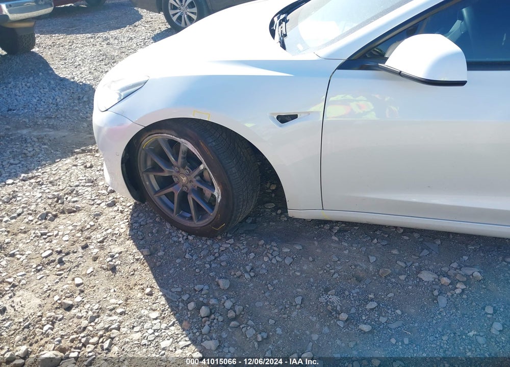2021 TESLA MODEL 3 VIN: 5YJ3E1EB5MF035624