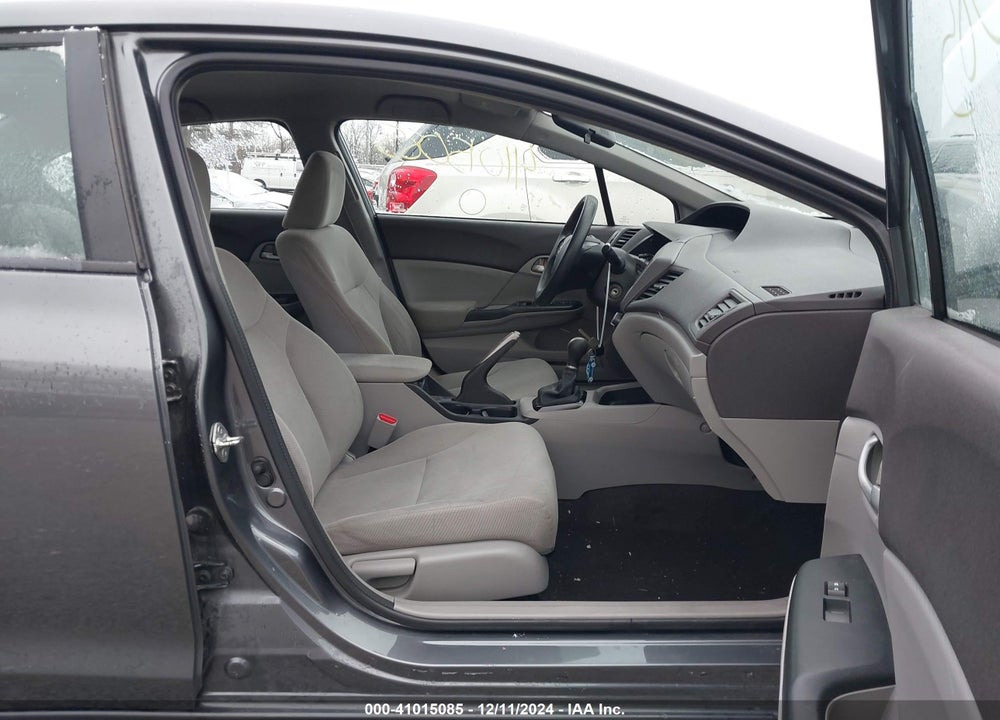 2012 HONDA CIVIC LX VIN: 19XFB2E51CE068498
