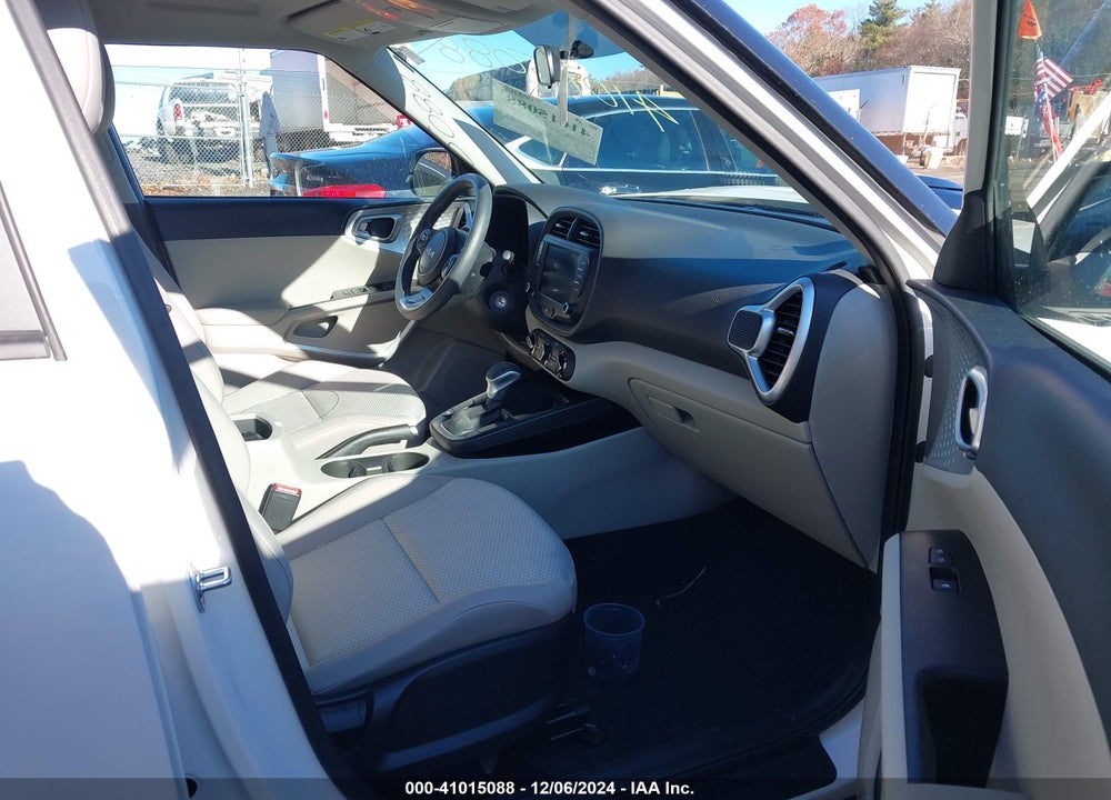 2022 KIA SOUL VIN: KNDJ23AU8N7186189