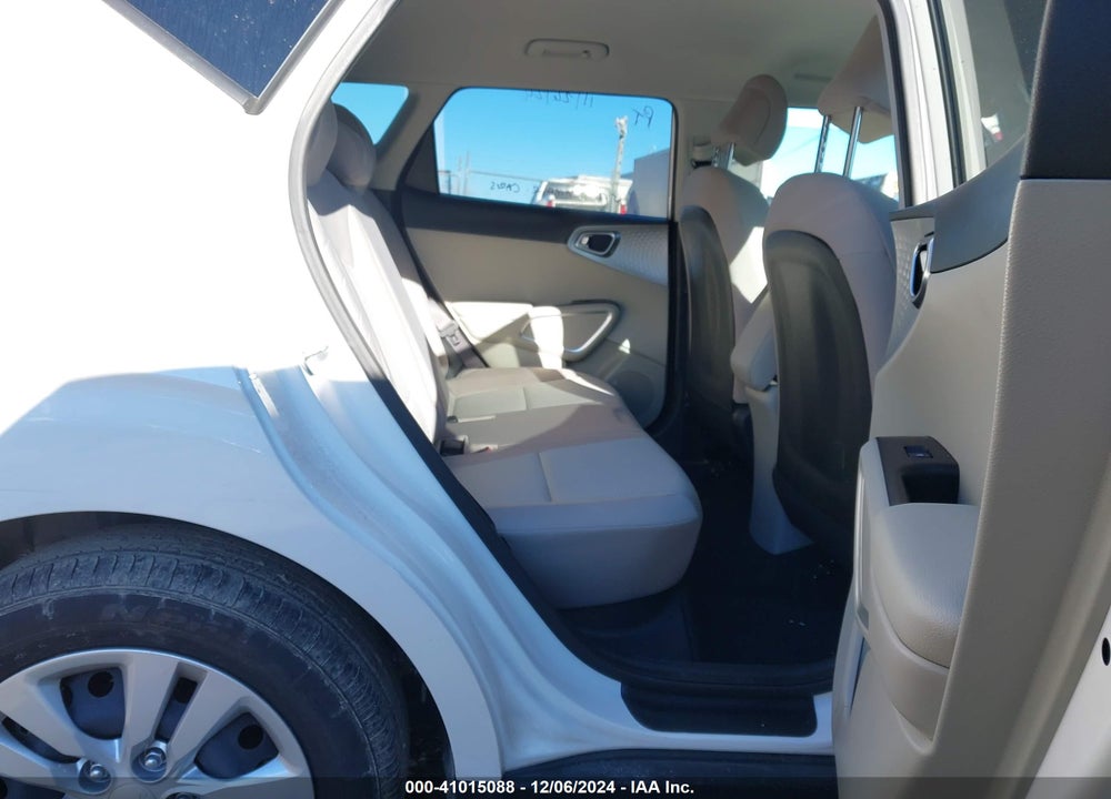 2022 KIA SOUL VIN: KNDJ23AU8N7186189