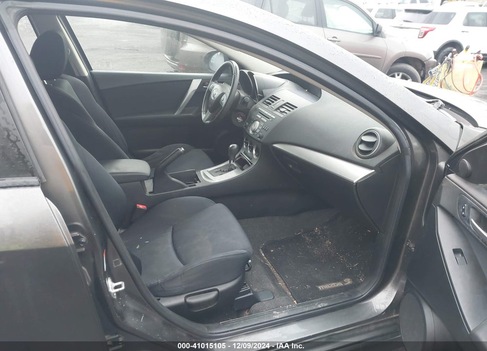 2010 MAZDA 3 S SPORT VIN: JM1BL1H66A1284017
