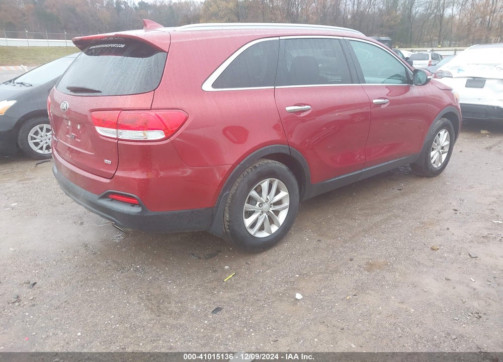 2016 KIA SORENTO 2.4L LX VIN: 5XYPG4A32GG181777