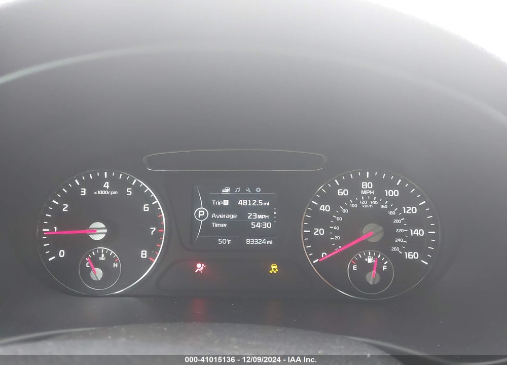2016 KIA SORENTO 2.4L LX VIN: 5XYPG4A32GG181777