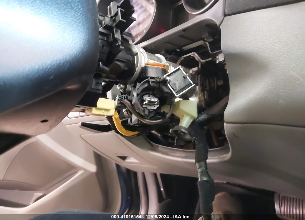 2016 HYUNDAI ELANTRA VIN: 5NPDH4AE8GH691173