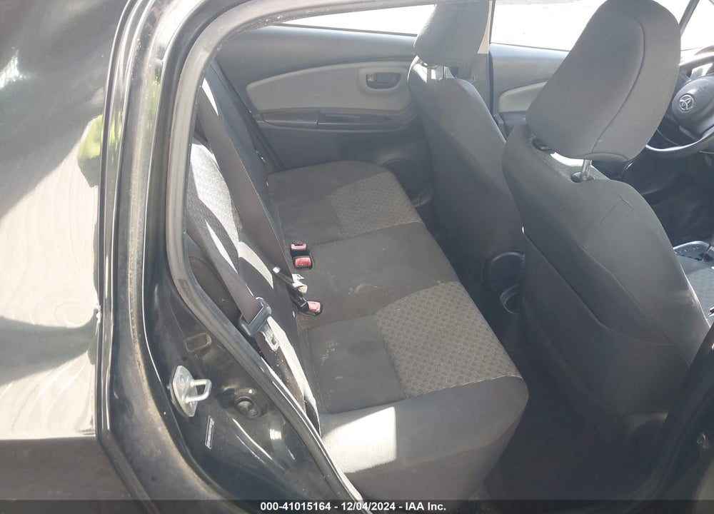 2015 TOYOTA YARIS L VIN: VNKKTUD31FA016102