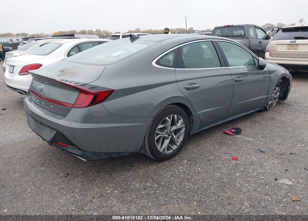 2020 HYUNDAI SONATA VIN: 5NPEF4JA9LH043942